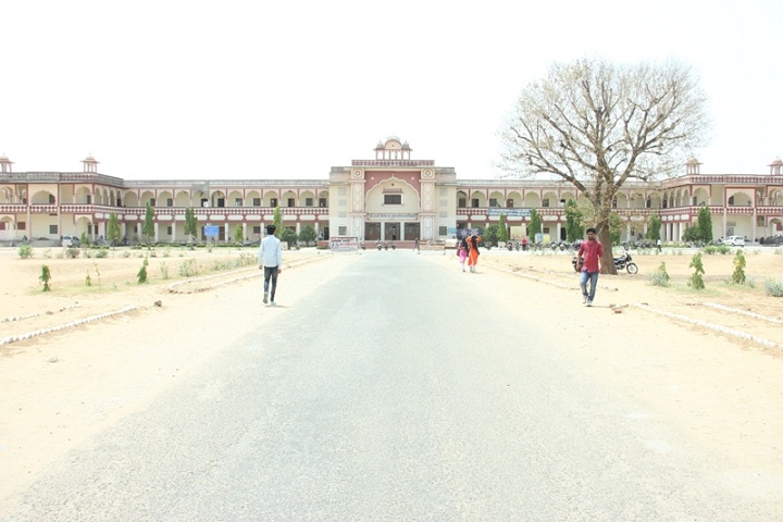 https://cache.careers360.mobi/media/colleges/social-media/media-gallery/21901/2021/3/30/Campus View of Shri Bhawani Niketan PG Boys College Jaipur_Campus-View_1.jpg